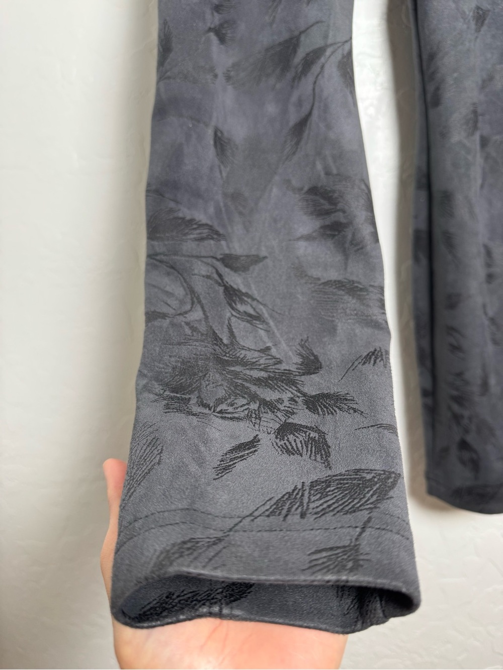 WHBM White House Black Market Gray Suede Inkling Foil Runway Leggings - Picture 8 of 16